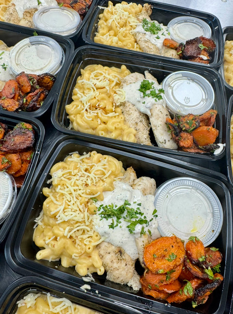 Chicken tenderloins or Salmon, Gouda Mac & cheese, roasted Vichy carrots with hatch Chiles bacon cream sauce (GF) Family bonus: 6 mini French bread rolls
